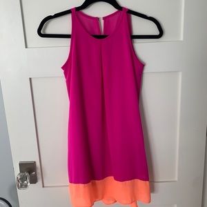 Cute bright dress.